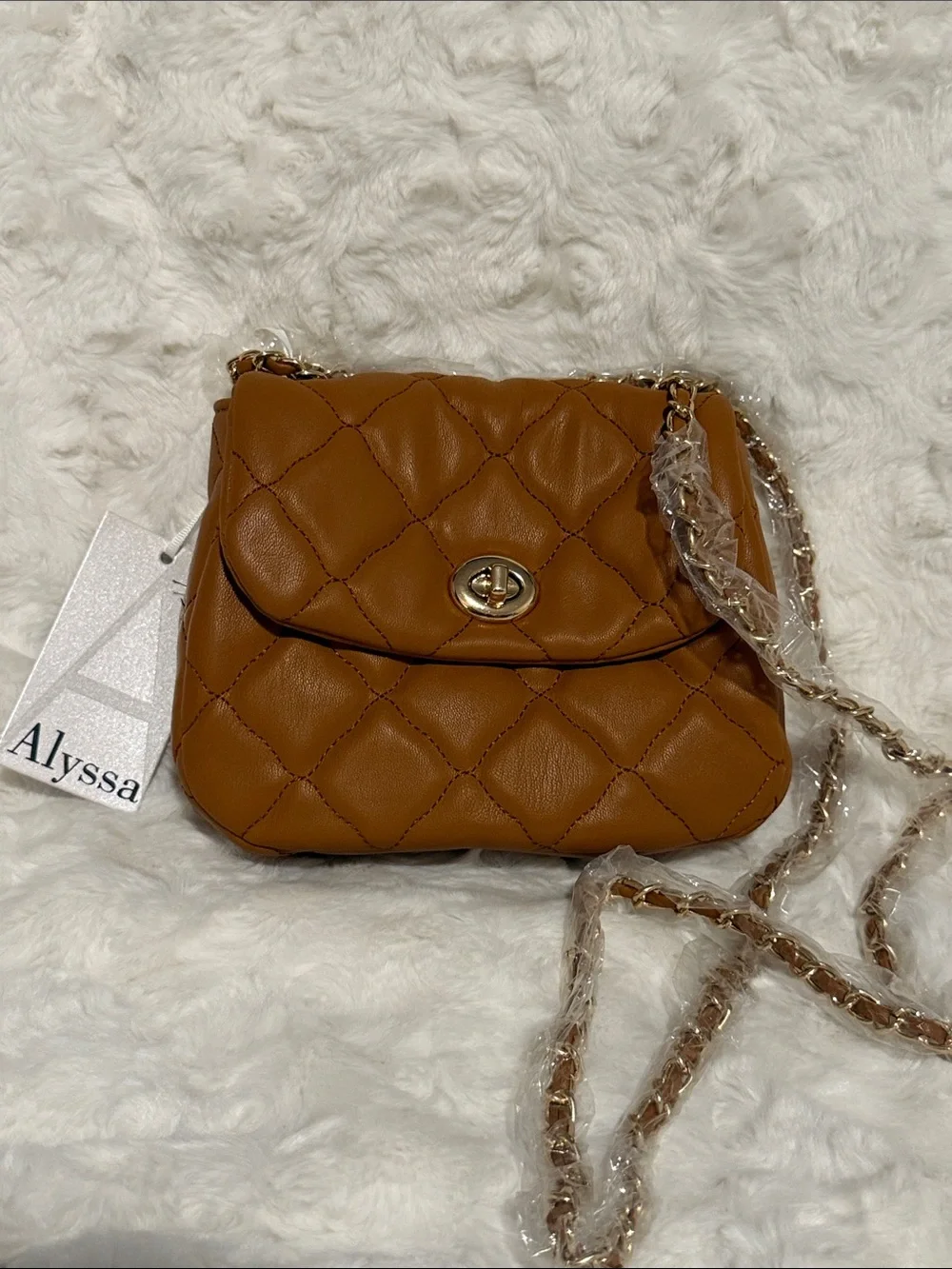 Alyssa Quilted Crossbody Bag in Cognac
